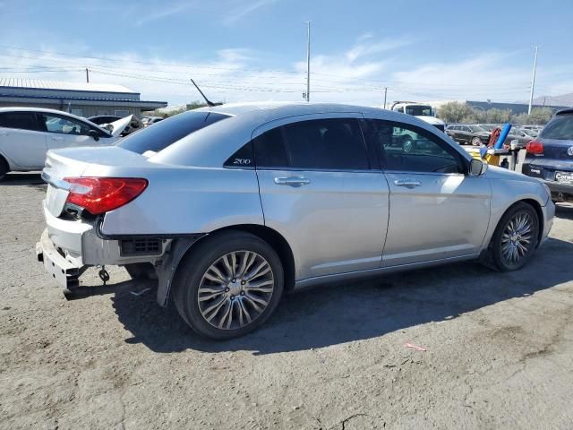 2012 Chrysler 200 Limited