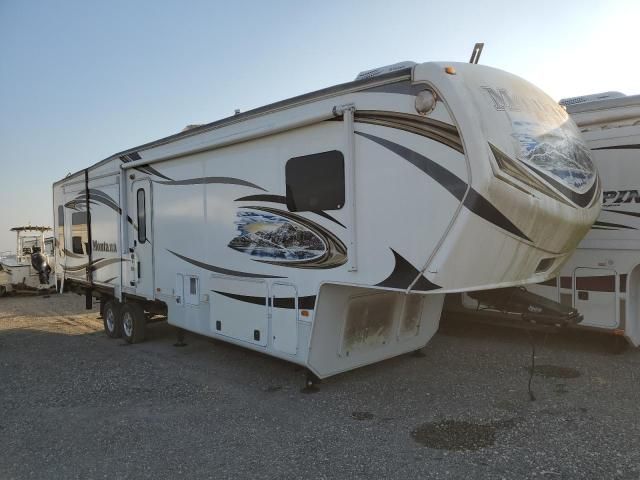 2013 Keystone Challenger Montana