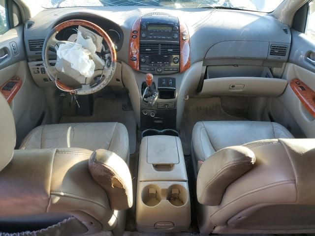 2007 Toyota Sienna XLE