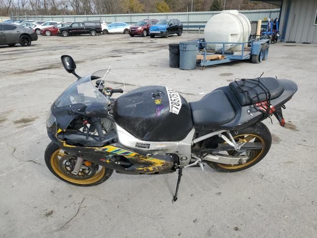 2003 Suzuki GSX-R600