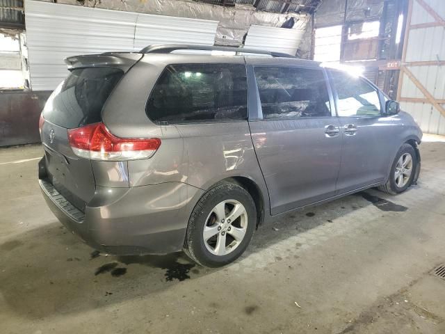 2012 Toyota Sienna LE