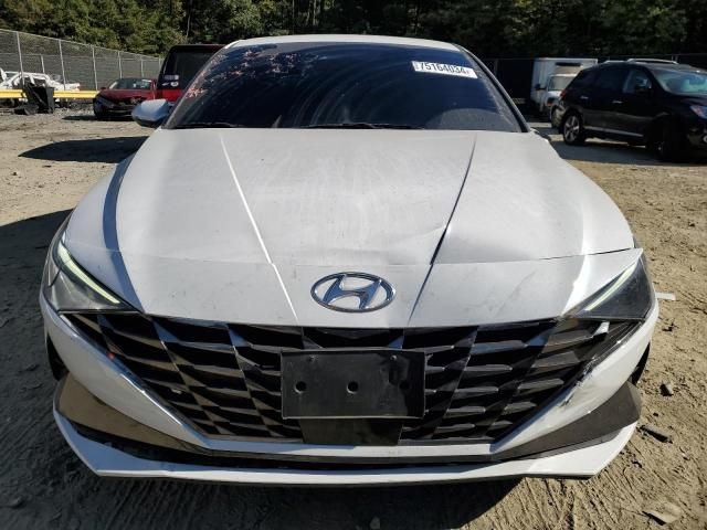 2022 Hyundai Elantra SEL