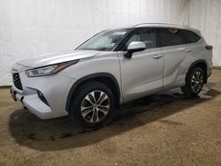 Toyota Highlander salvage cars for sale: 2020 Toyota Highlander XLE