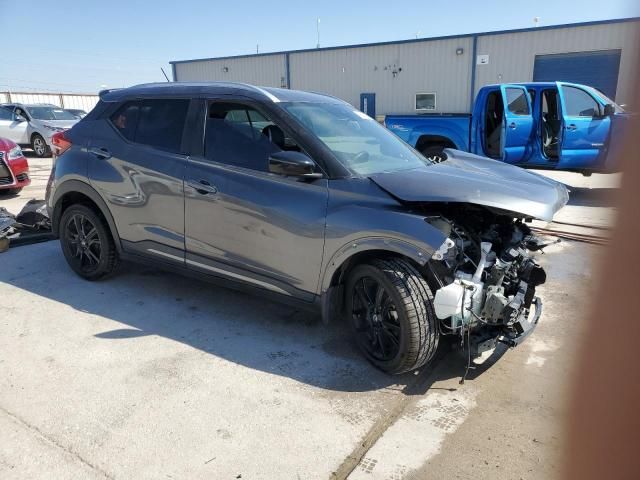 2020 Nissan Kicks SR