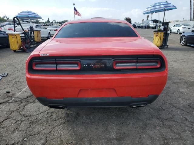 2017 Dodge Challenger SXT