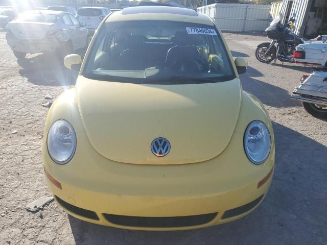 2009 Volkswagen New Beetle S