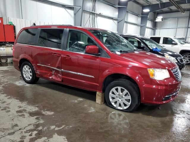 2016 Chrysler Town & Country Touring