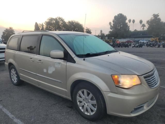 2013 Chrysler Town & Country Touring