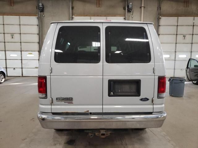 2007 Ford Econoline E350 Super Duty Wagon