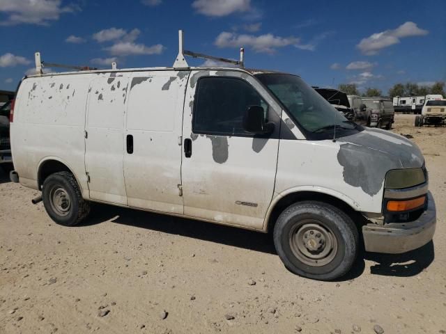 2004 Chevrolet Express G2500