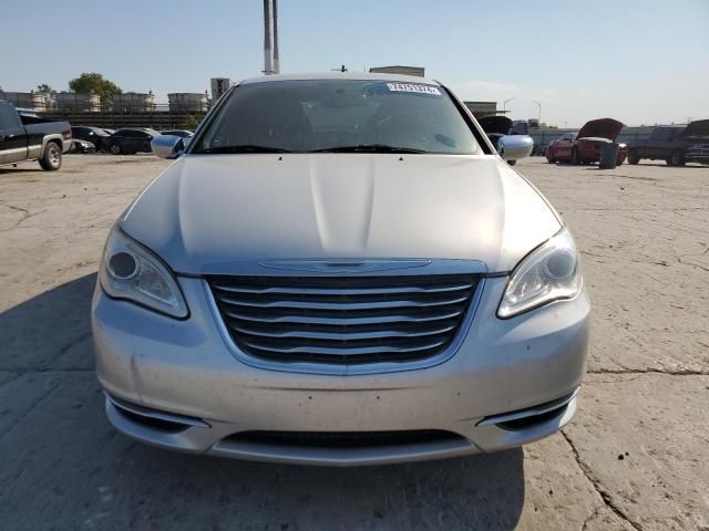 2012 Chrysler 200 Limited