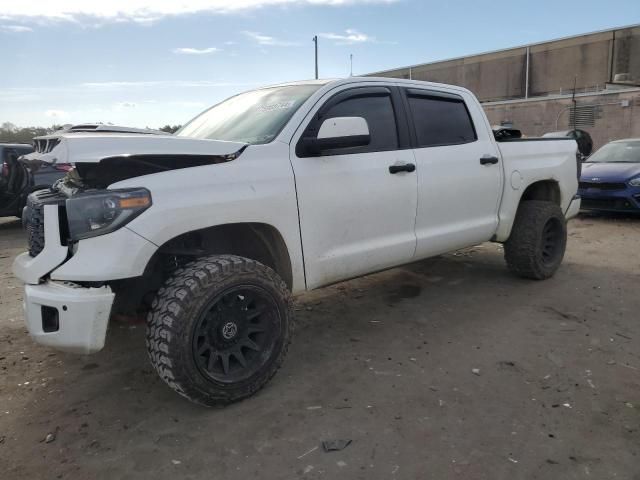 2020 Toyota Tundra Crewmax SR5