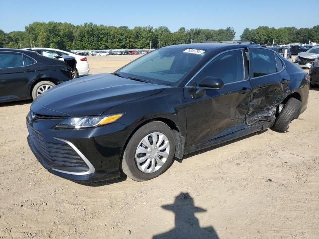 2022 Toyota 2023 Toyota Camry LE