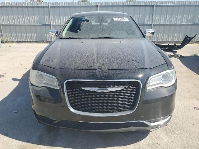 2016 Chrysler 300C