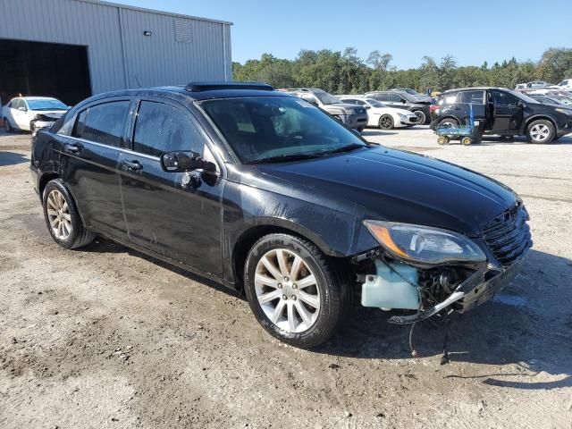 2013 Chrysler 200 Limited