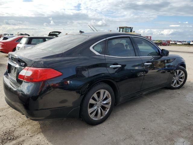 2012 Infiniti M37