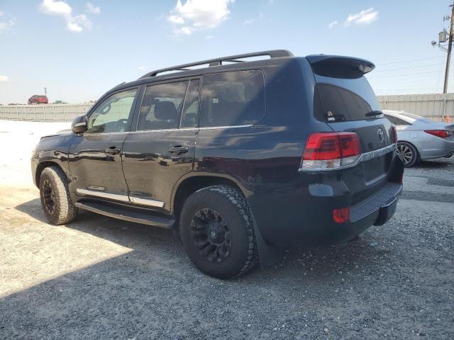 2018 Toyota Land Cruiser