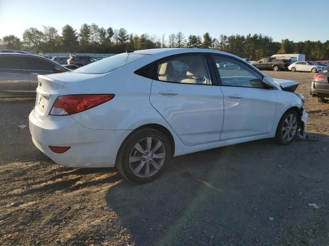 2013 Hyundai Accent GLS