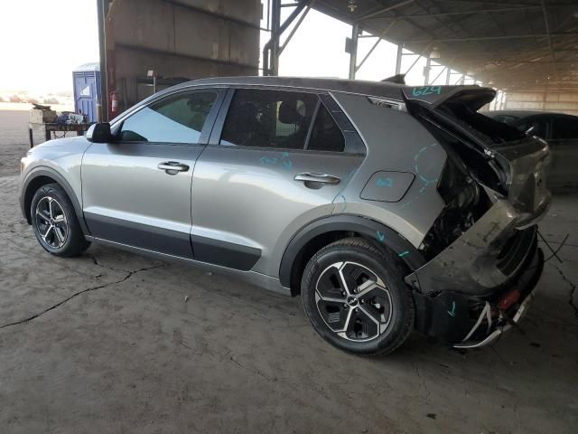 2023 KIA Niro LX