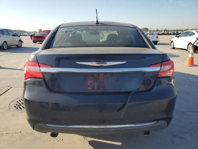 2014 Chrysler 200 Limited