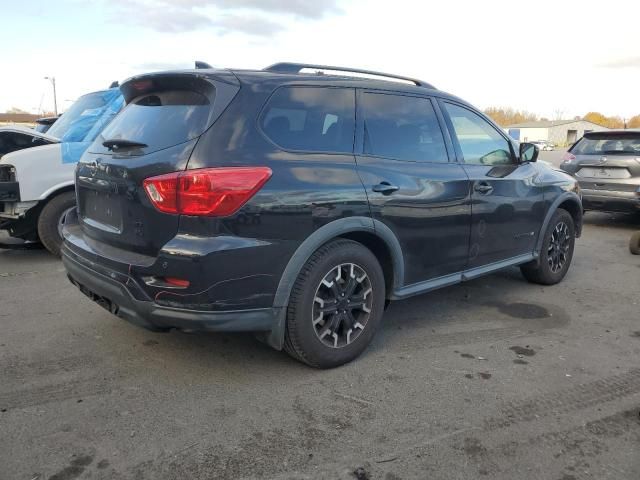 2020 Nissan Pathfinder SL