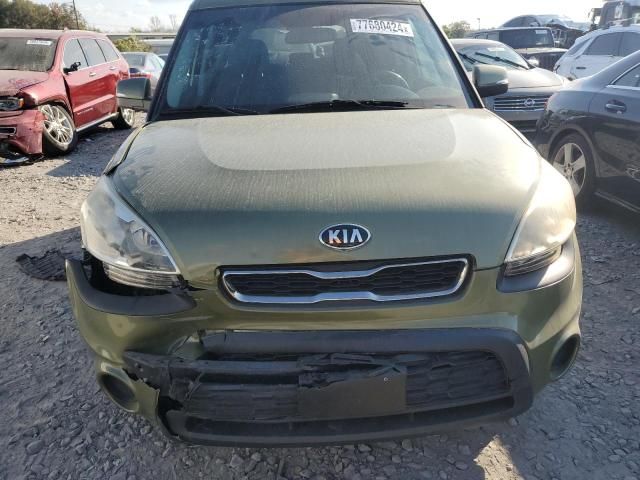 2013 KIA Soul +