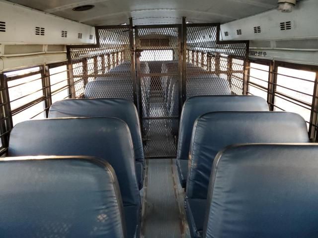 2005 Thomas School Bus