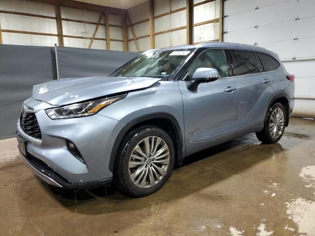 2023 Toyota Highlander L