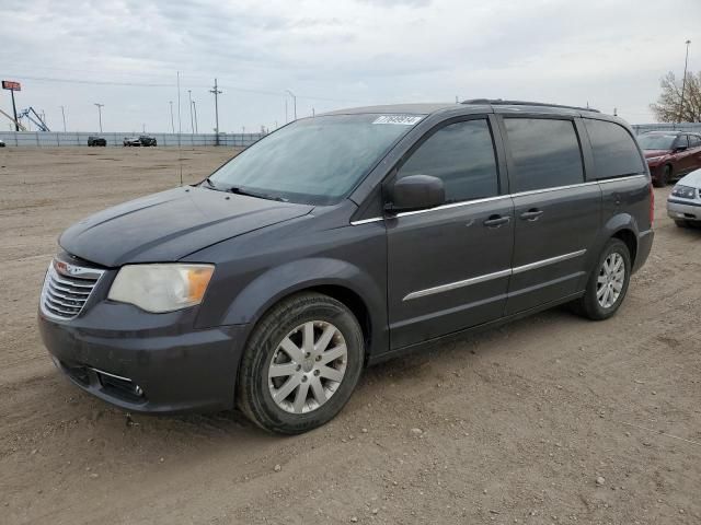 2016 Chrysler Town & Country Touring