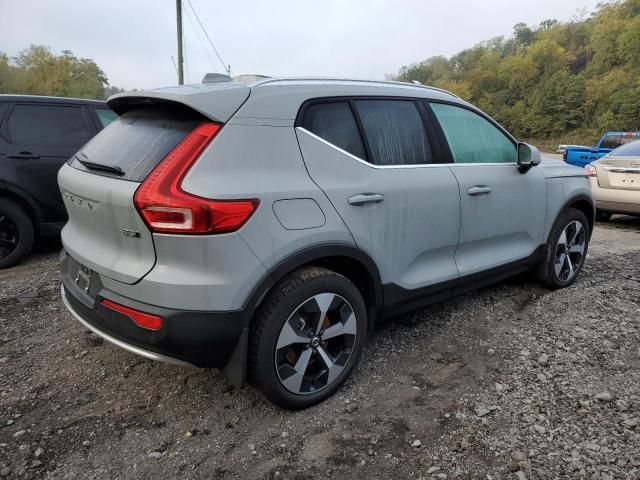 2024 Volvo XC40 Plus