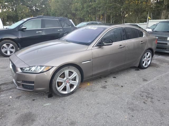 2017 Jaguar XE Prestige