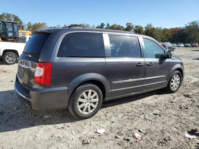 2016 Chrysler Town & Country Touring