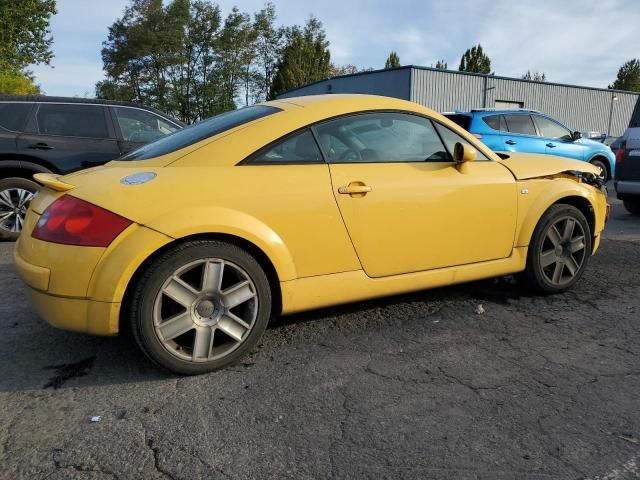 2004 Audi TT