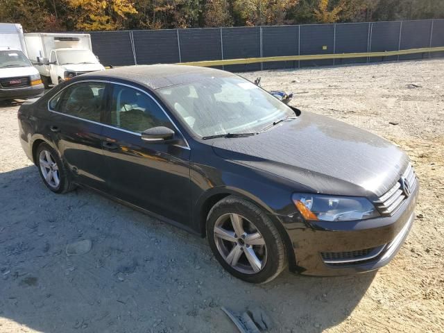 2013 Volkswagen Passat SE