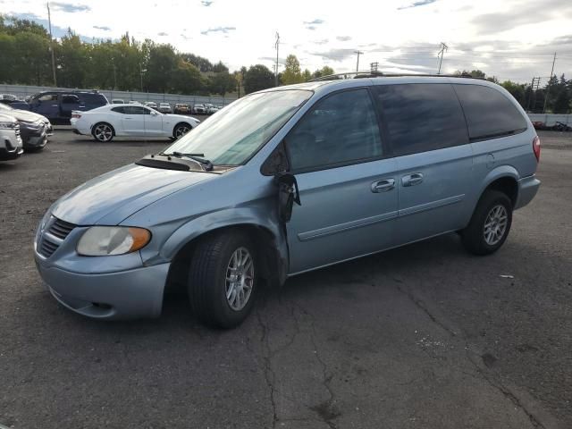 2005 Dodge Grand Caravan SE