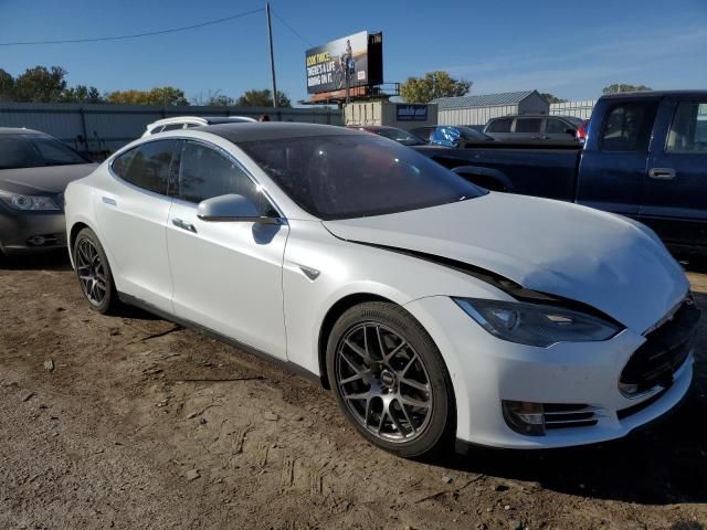 2015 Tesla Model S 70D