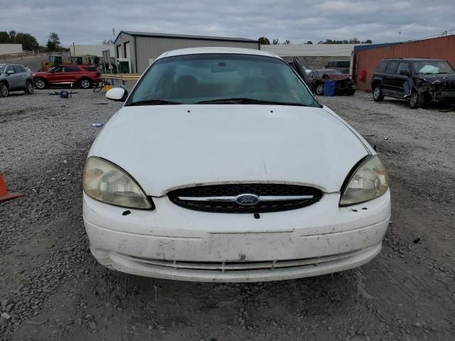 2002 Ford Taurus SE