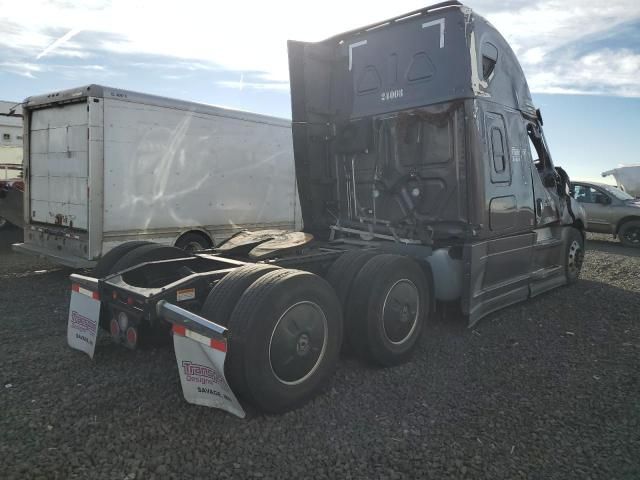 2024 Freightliner Cascadia 126