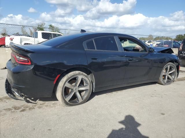 2017 Dodge Charger SXT