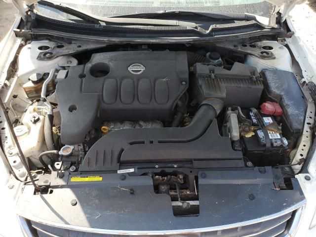 2010 Nissan Altima Base