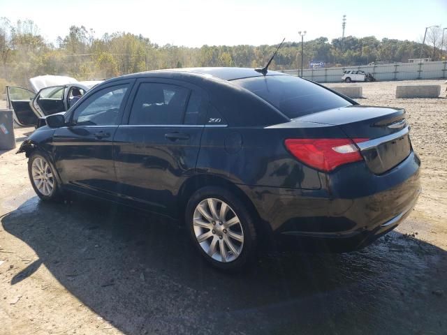 2011 Chrysler 200 Touring