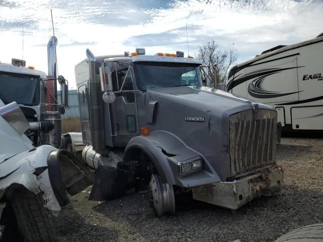 2012 Kenworth Construction T800