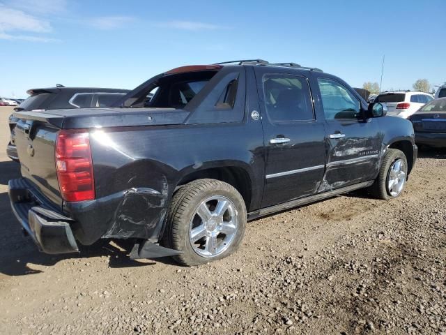 2013 Chevrolet Avalanche LTZ