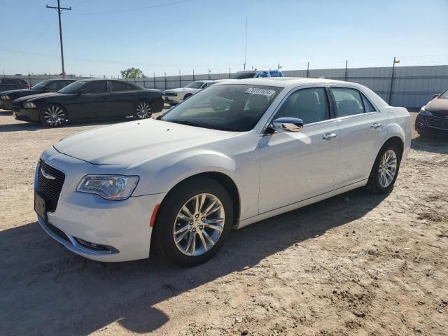 2017 Chrysler 300C