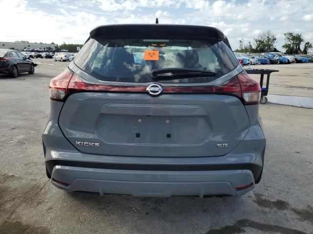 2021 Nissan Kicks SR