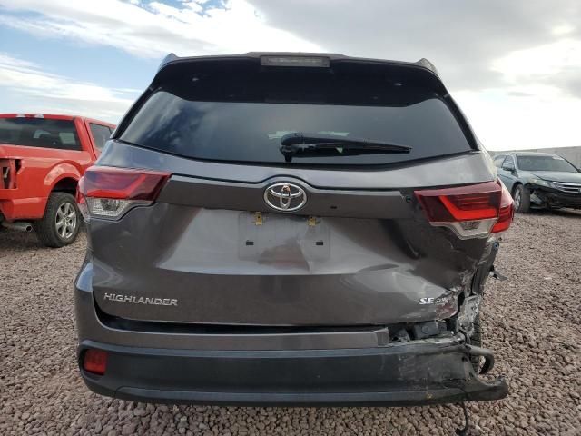 2019 Toyota Highlander SE