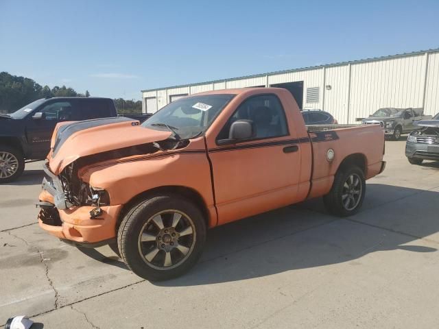 2004 Dodge RAM 1500 ST