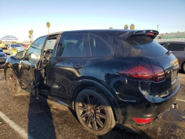 2014 Porsche Cayenne GTS