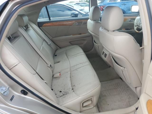 2005 Toyota Avalon XL