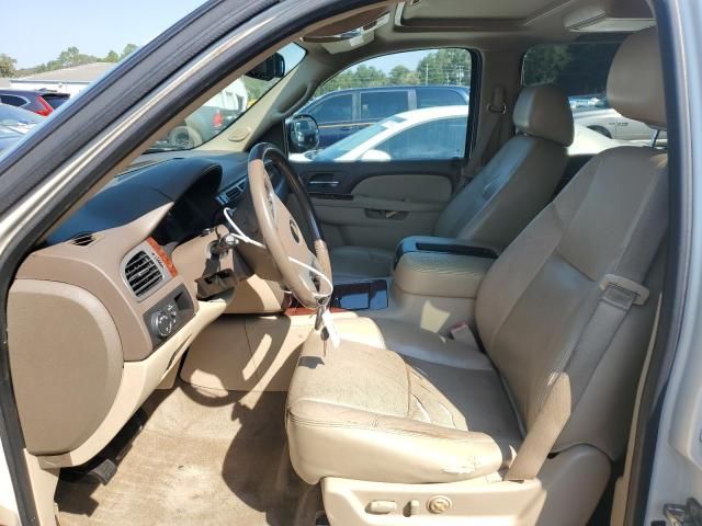 2013 Chevrolet Suburban C1500 LTZ